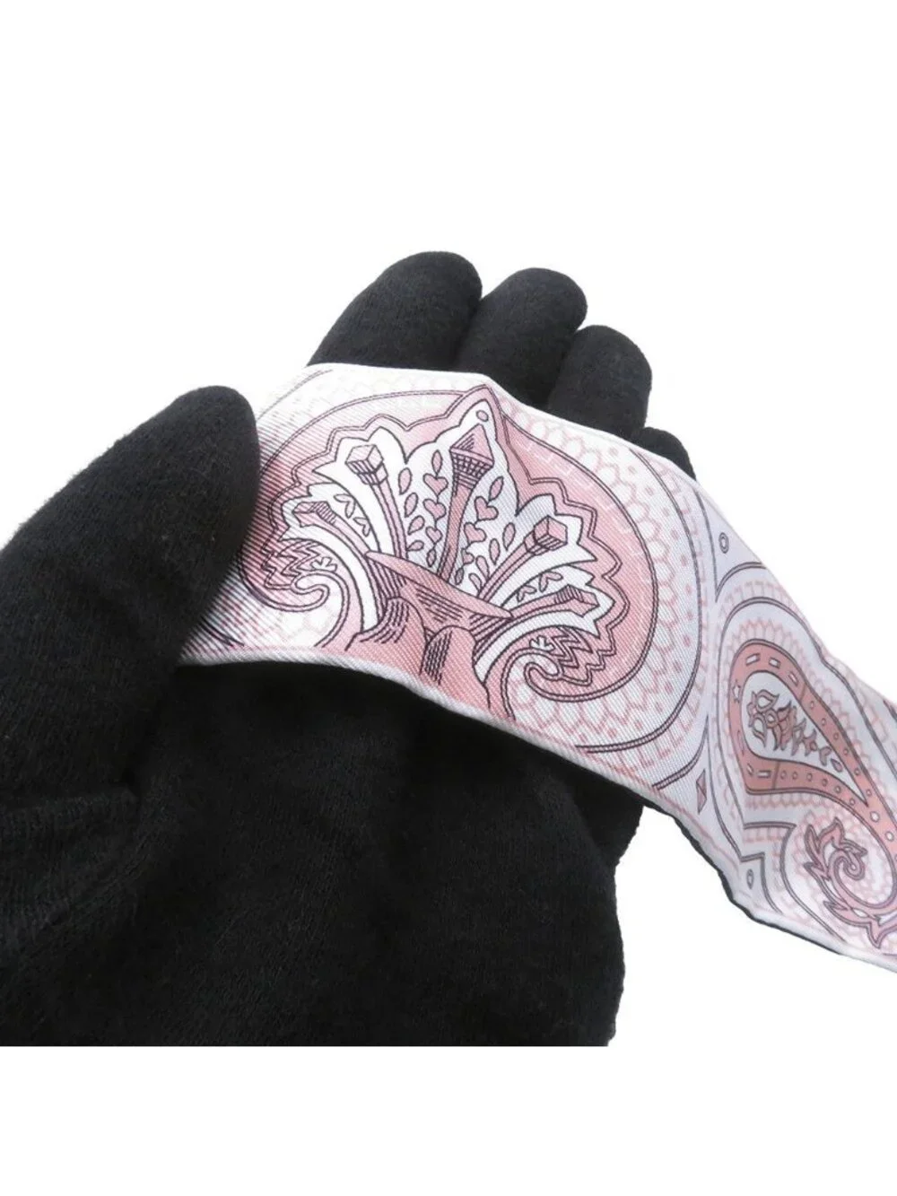 ★SOLD★ Hermes Scarf Cheval de Coeur Bandana Black White - Picture 6 of 10